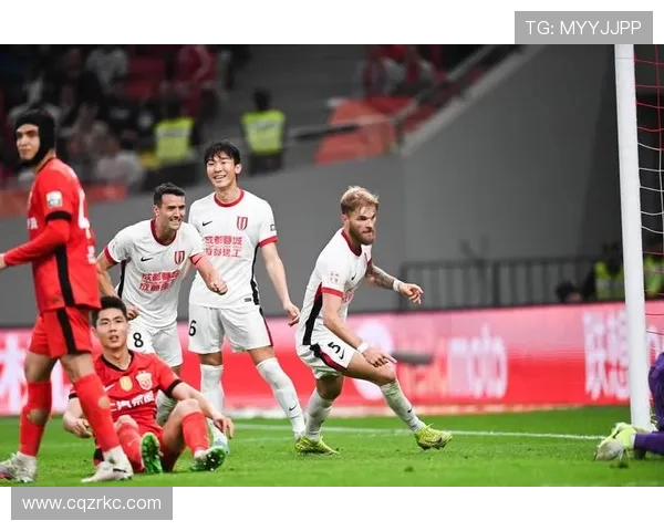 上海海港迎战成都蓉城:激烈角逐助力中超乐透舞台